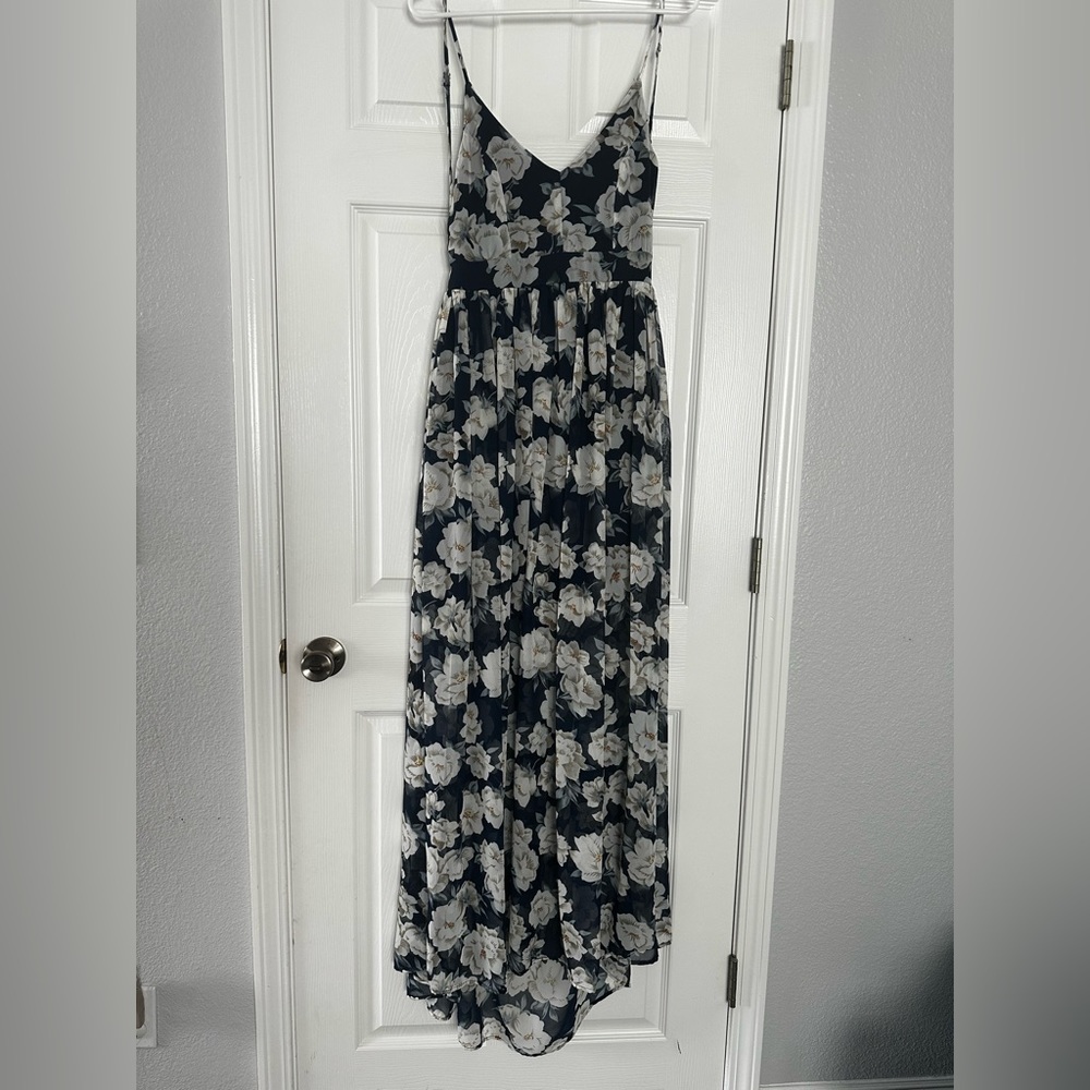 Navy spaghetti strap backless floral maxi dress